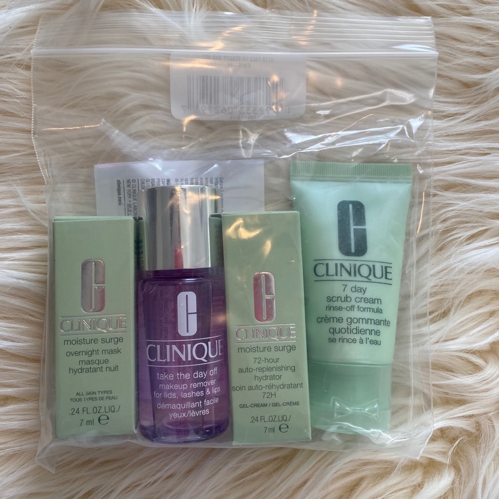 Clinique 4 Travel Size Beauty Items